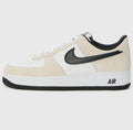 Nike Air Force 1 Low – Beige/Schwarz/Weiß